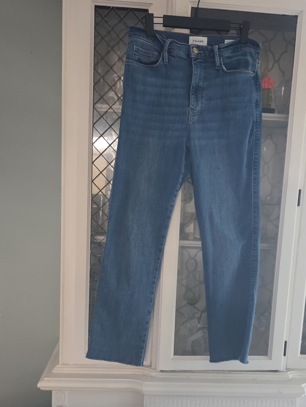 Frame Denim Straight Leg Jeans in Classic Blue Wash
